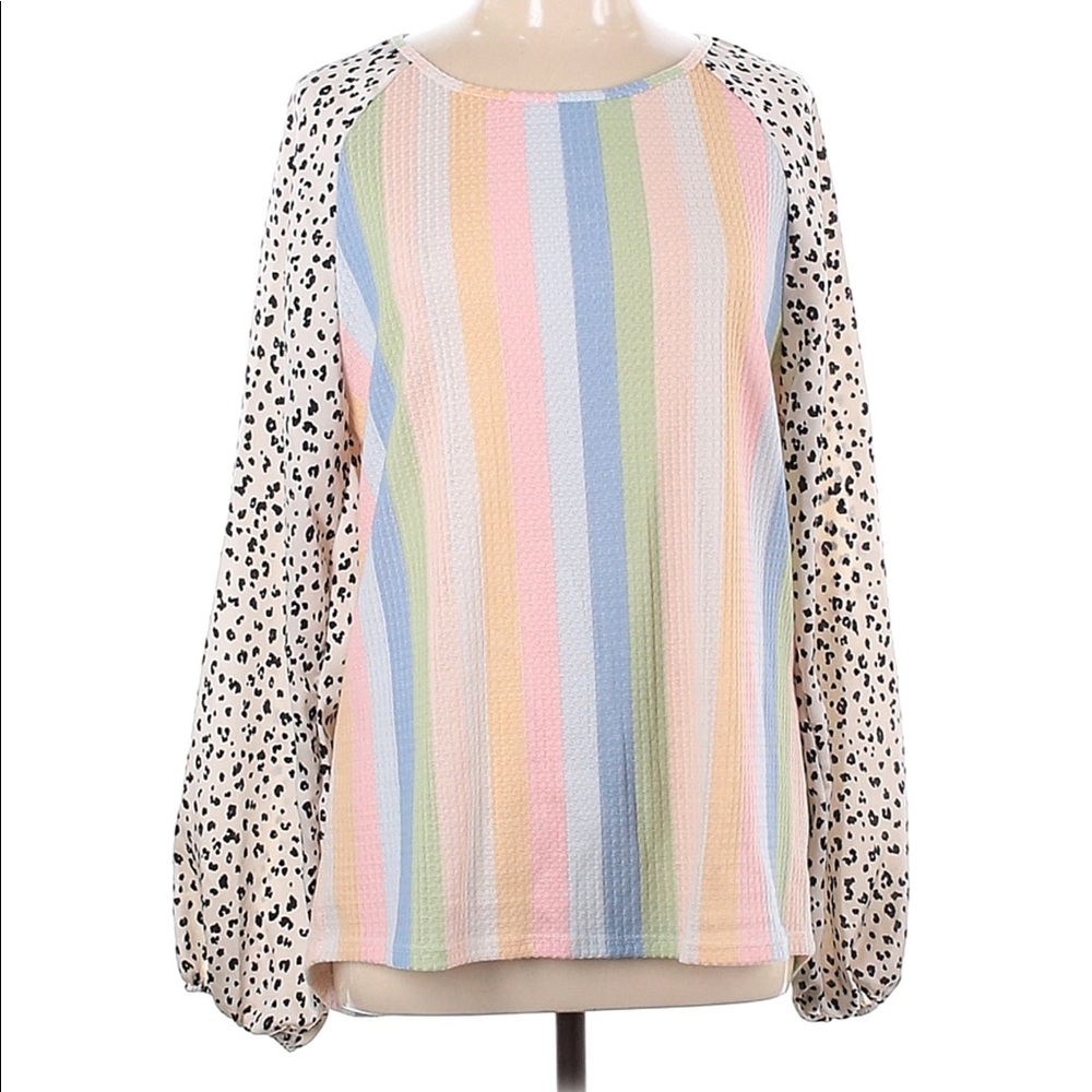 Waffle knit pastel puff sleeve blouse
